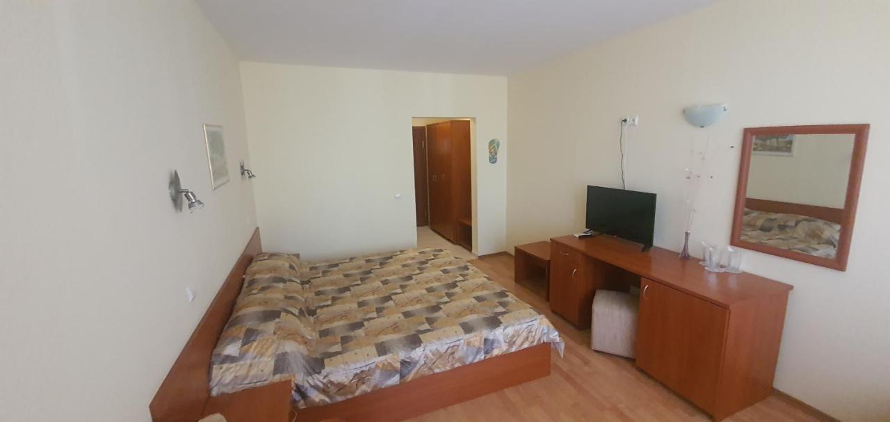 Diamond Hotel Primorsko Zewnętrze zdjęcie