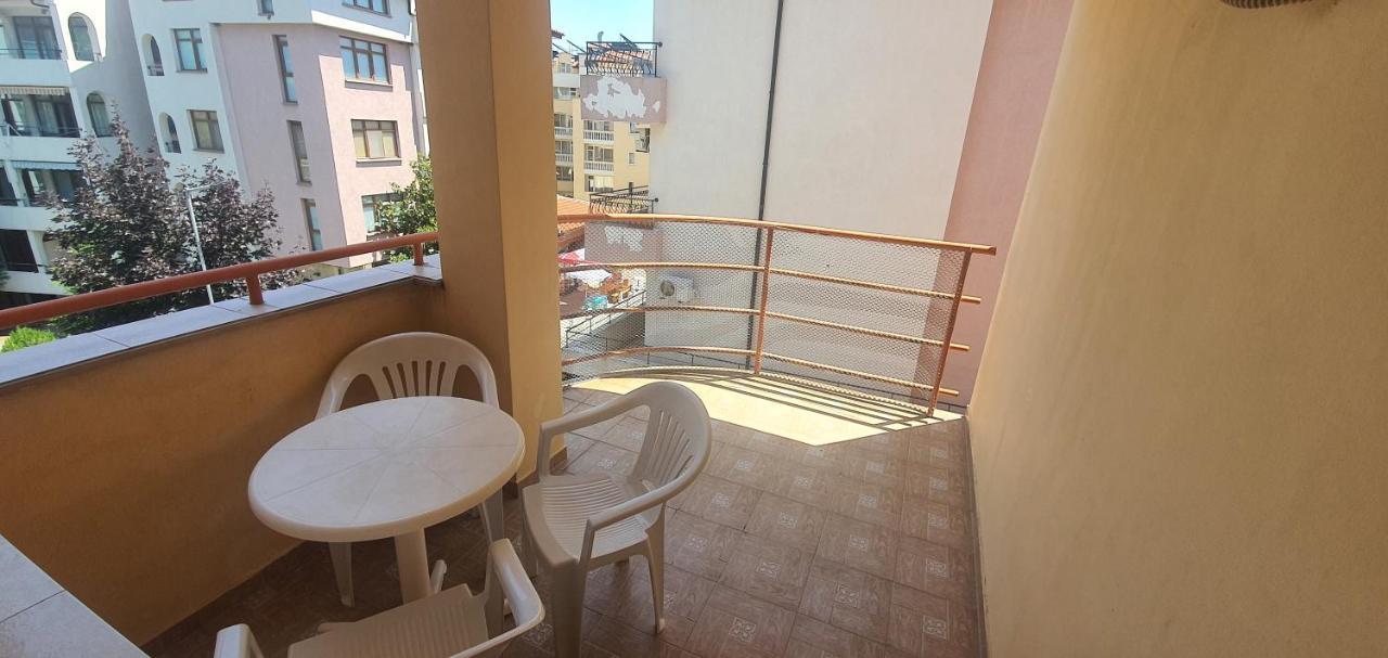 Diamond Hotel Primorsko Zewnętrze zdjęcie